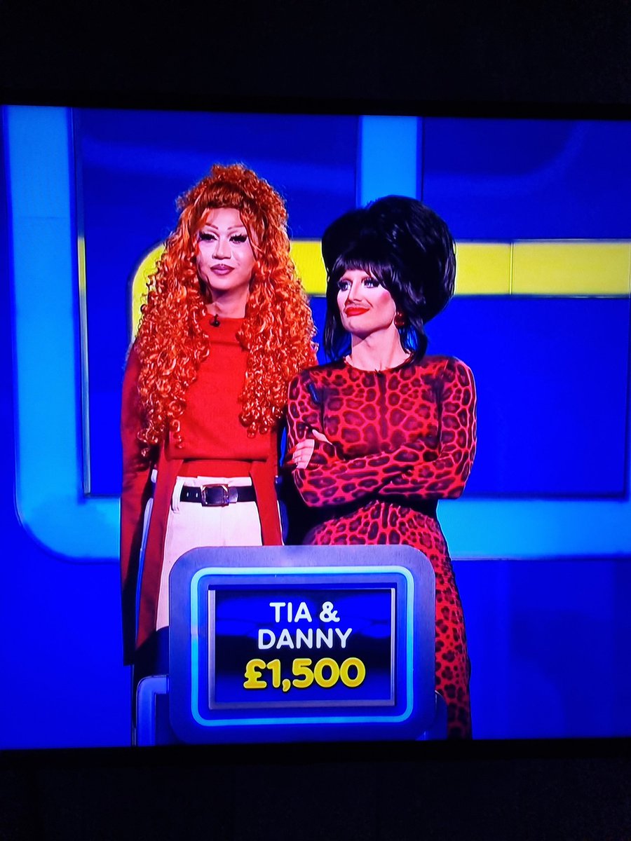 David_Witherz's tweet photo. Who are these two cocksuckers? 🤢🤢 #itv1 #lingo https://t.co/spSZKAnsSf
