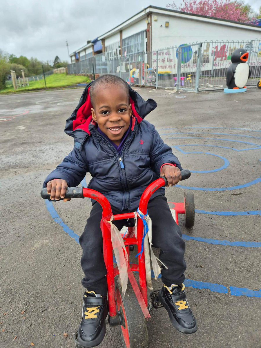 Goetre1's tweet photo. IA 1.3- Nursery SJ 🌈 Have had lots of fun this week exploring our outdoor areas and staying active. 

The children enjoyed taking turns on the bikes 🚲 and giving our outdoor tricky trail a go. Da 
Iawn pawb!! ☀️ 🌈 ❤️ https://t.co/MAMNyLuVu7