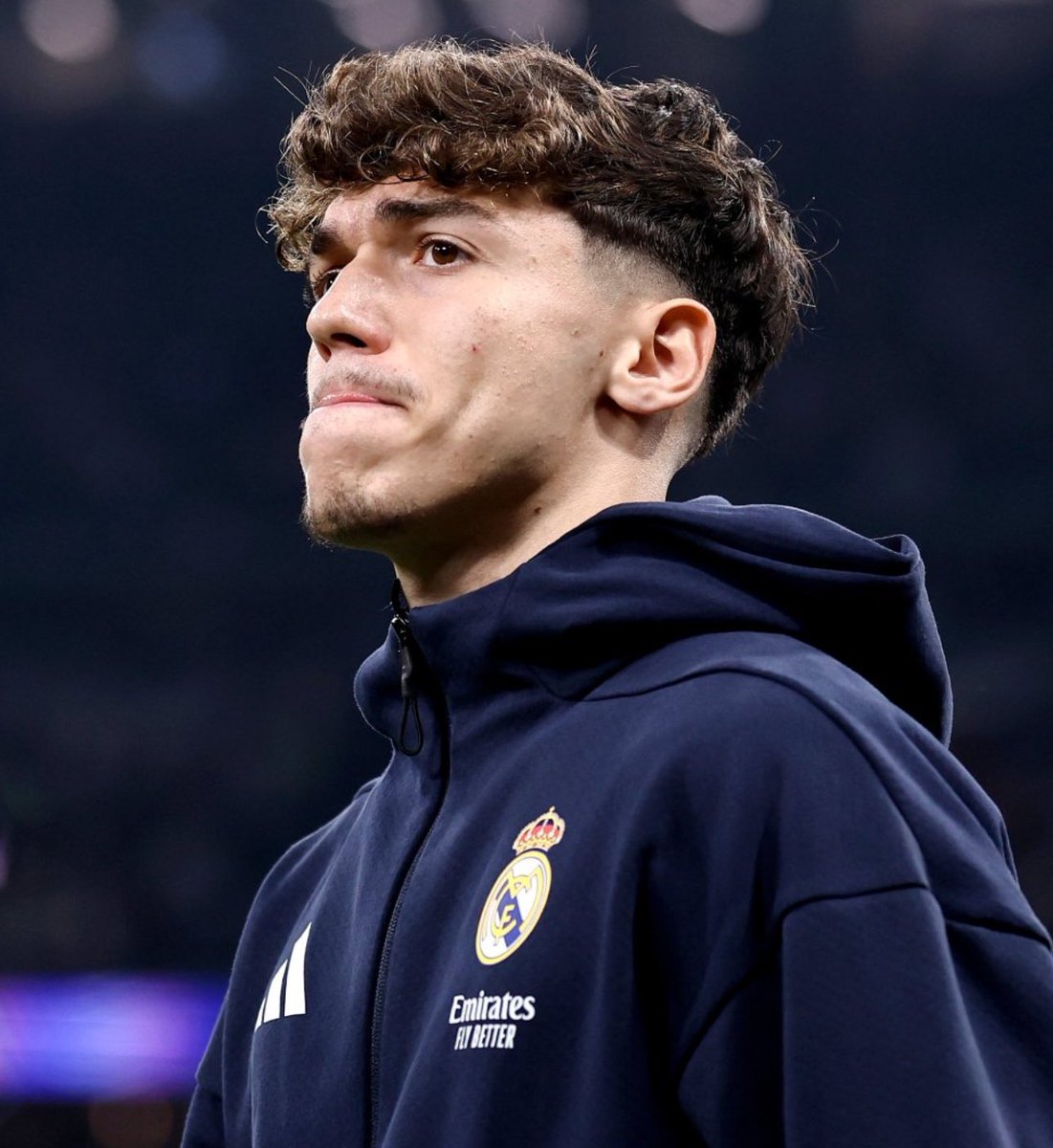 (fan) REAL MADRID FANS 🤍 tweet media