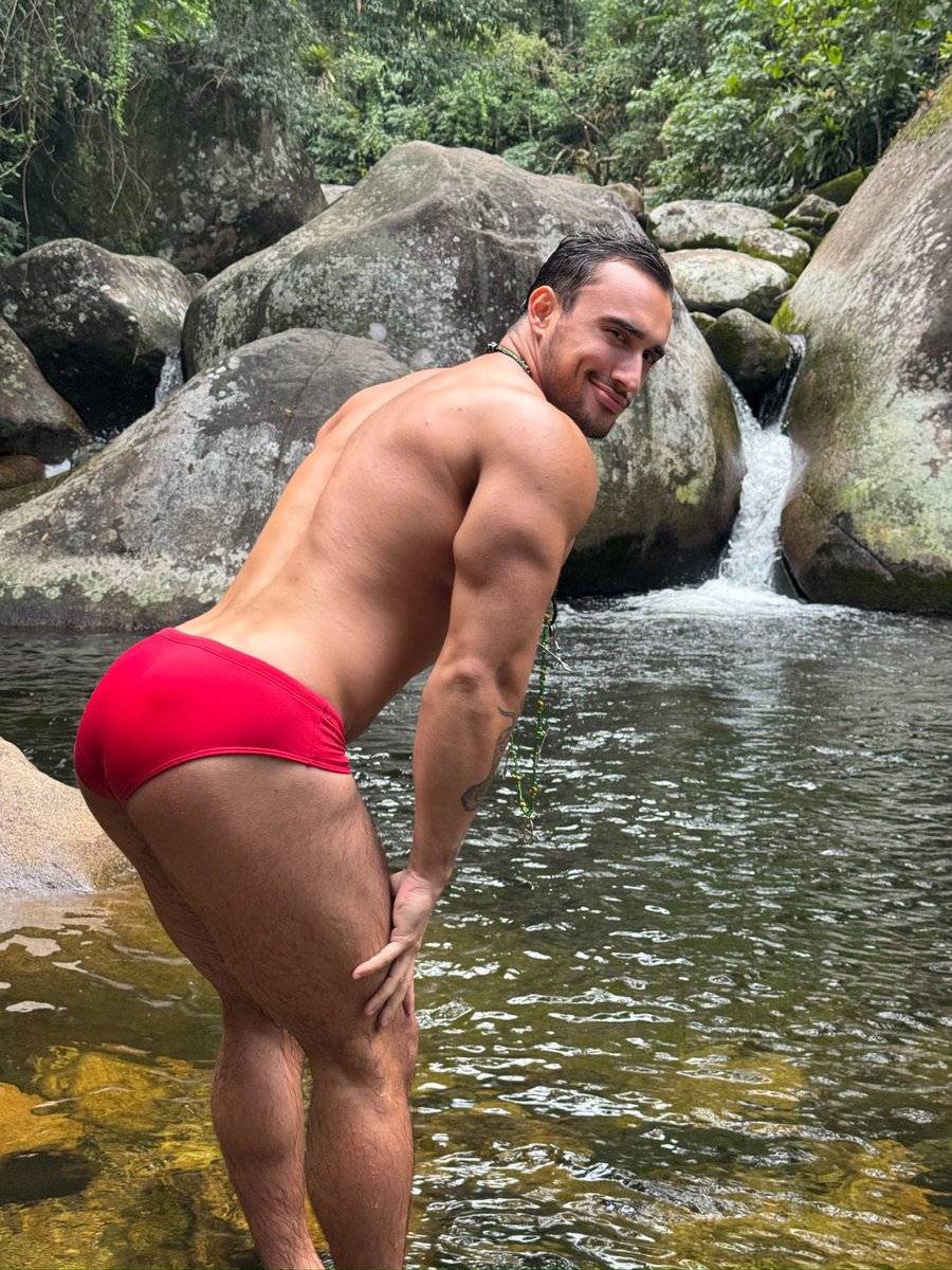 RiQUE ⚜️ tweet media