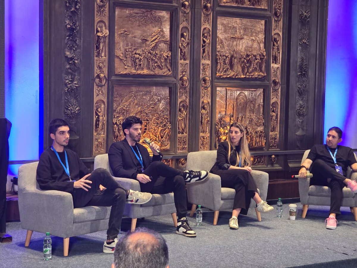 Politólogos Digitales tweet media