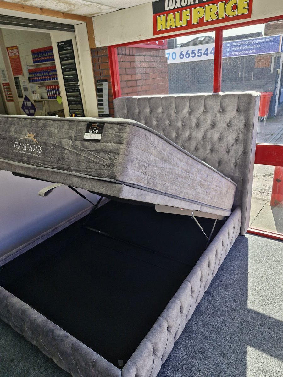 United Carpets Crewe tweet media
