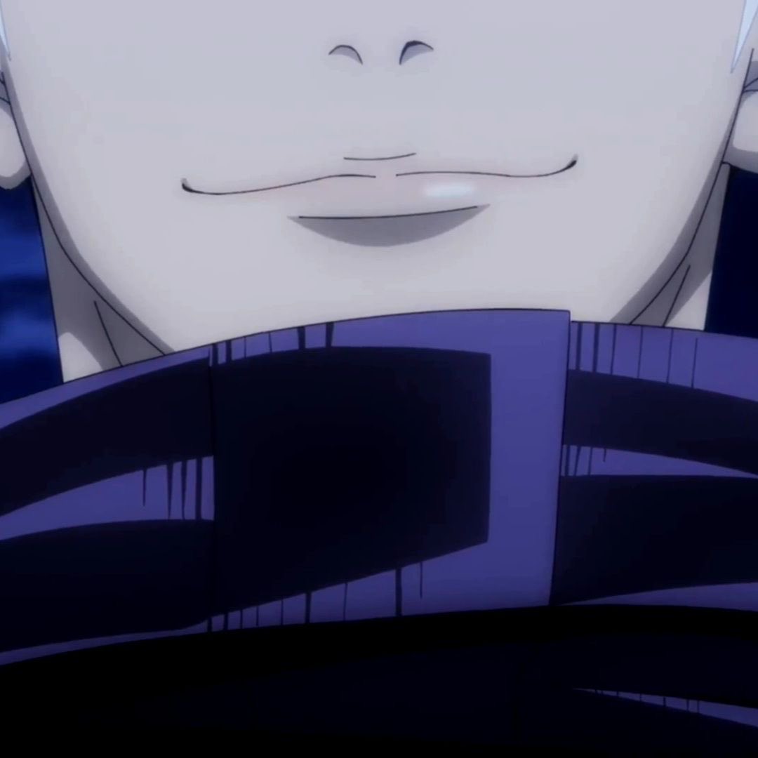 haisatoruu's tweet photo. gojo and his glossy lips https://t.co/C3n2xyCQKG