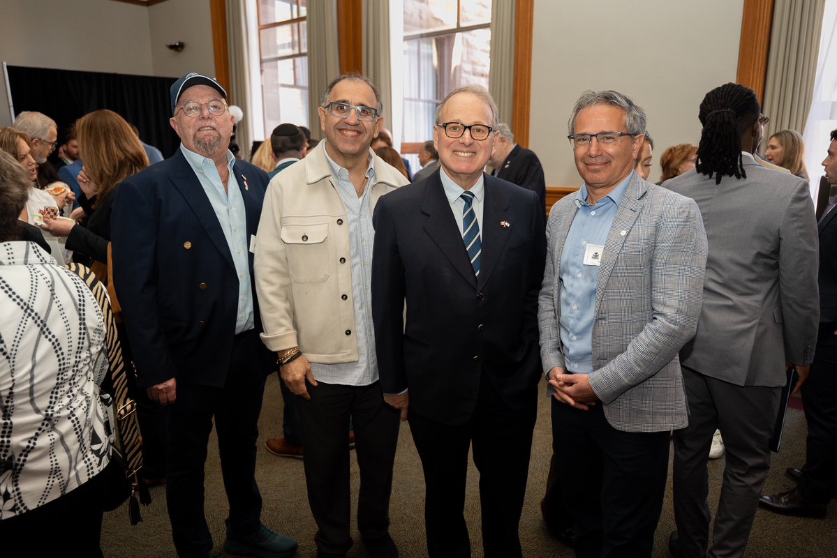 TeamKerzner's tweet image. I was proud to join my @OntarioPCCaucus colleagues and the leaders from our #Ontario Jewish community in celebration of Israel’s Yom Ha’atzmaut, 78th Independence Day.

Every Jew, regardless of where they live in the world, has an umbilical and undeniable bond for the wellbeing