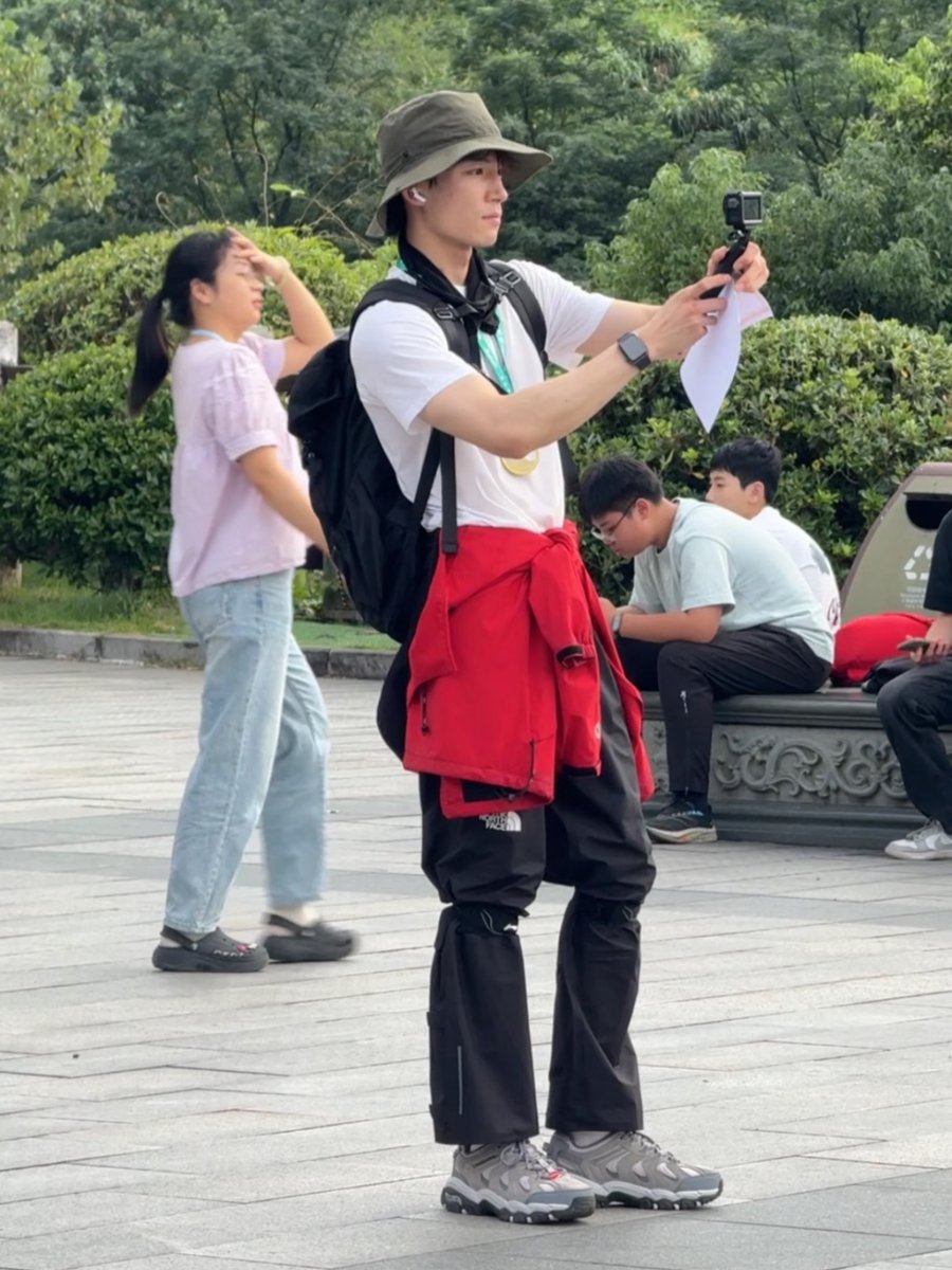 bbububububuv tweet media