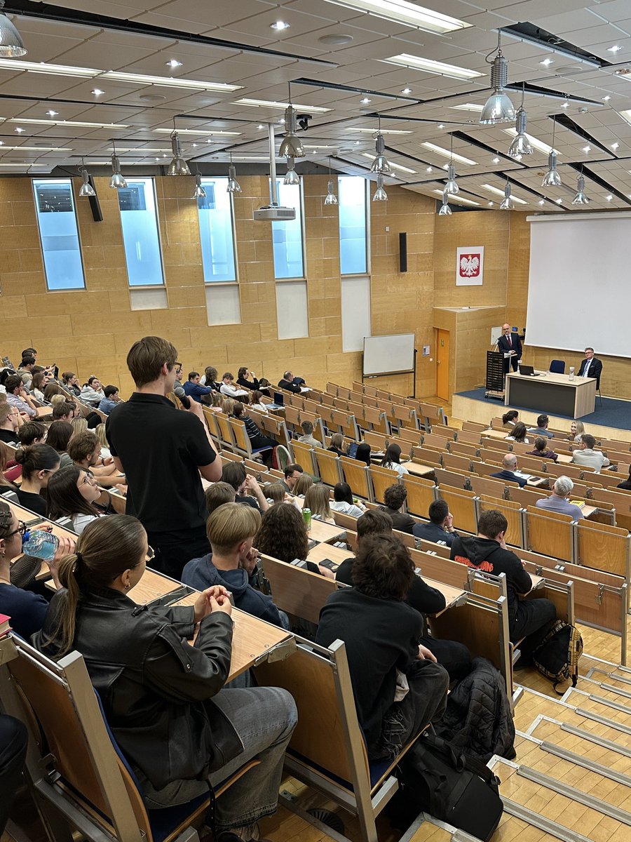 Maciej Berek tweet media