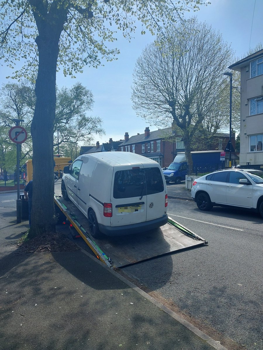 HandsworthWMP's tweet image. Vehicle seized today for no tax on Farcroft Avenue. Road users: Stay compliant, stay safe. #Vehiclesafety #Communitysafety #Staysafe