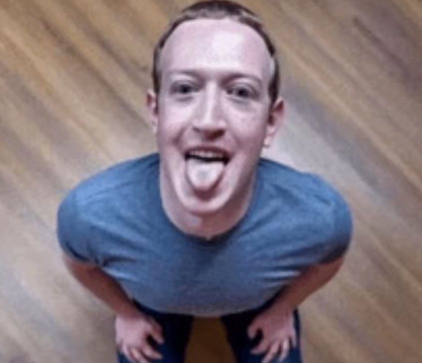 yo cuando un hombre me habla en catalan
#softcatala #carlespuigdemont 
#stjordi