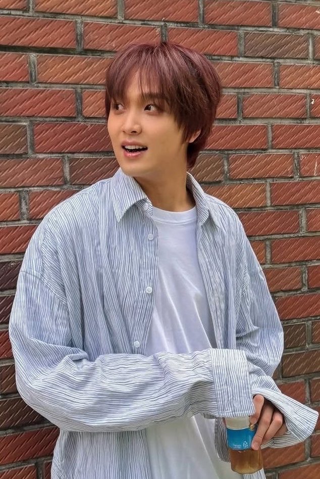 핑쿠 — vhdpqj clfemfla tweet media