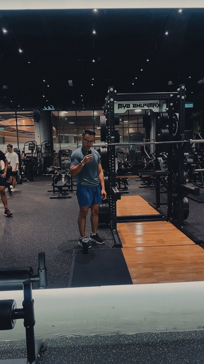 lfskndr43's tweet photo. Workout night 💪🏽 https://t.co/mmbeD0rD9F