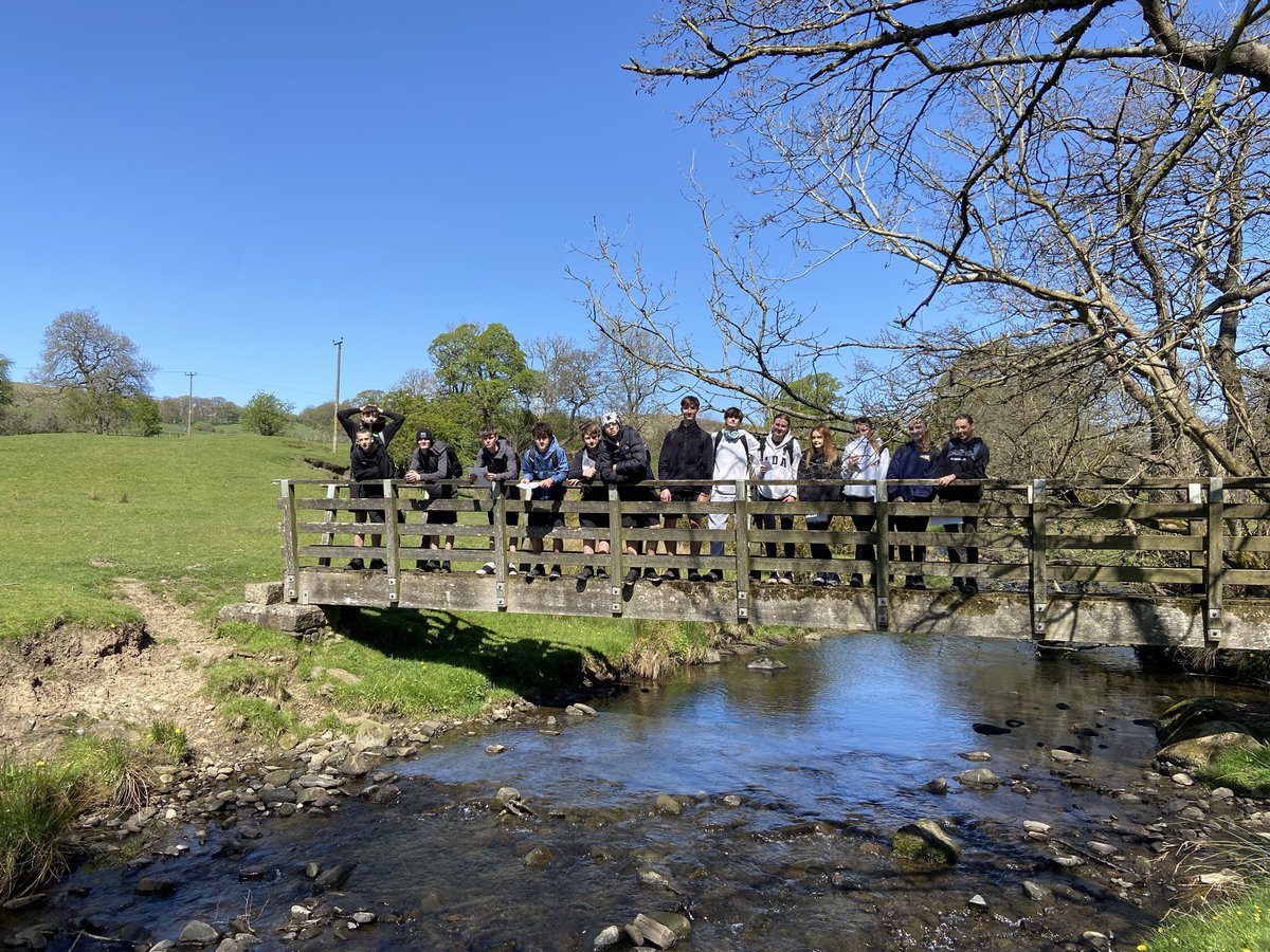 Armfield Academy DofE tweet media