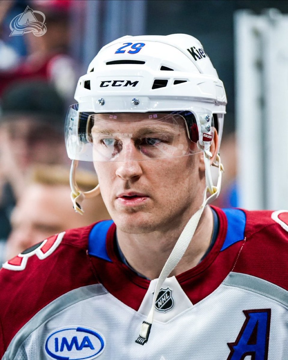 z - a🫶🏻 tweet media