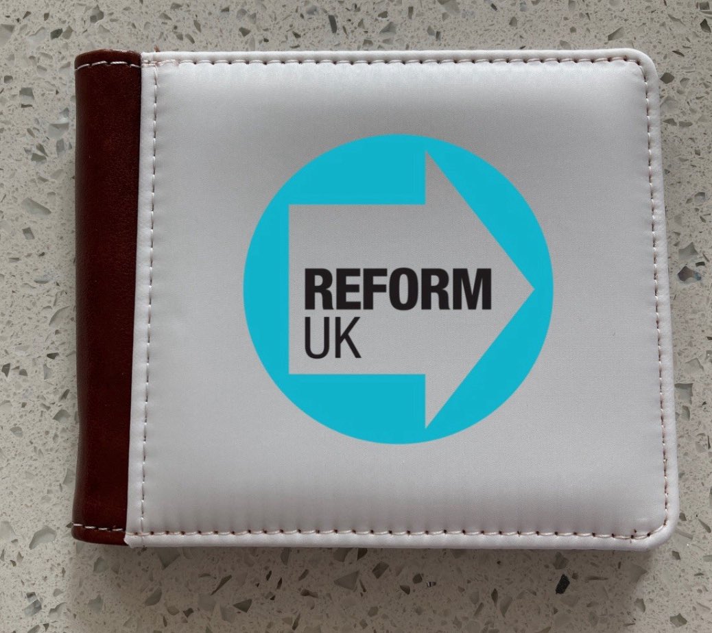 Laura Hibbert tweet media