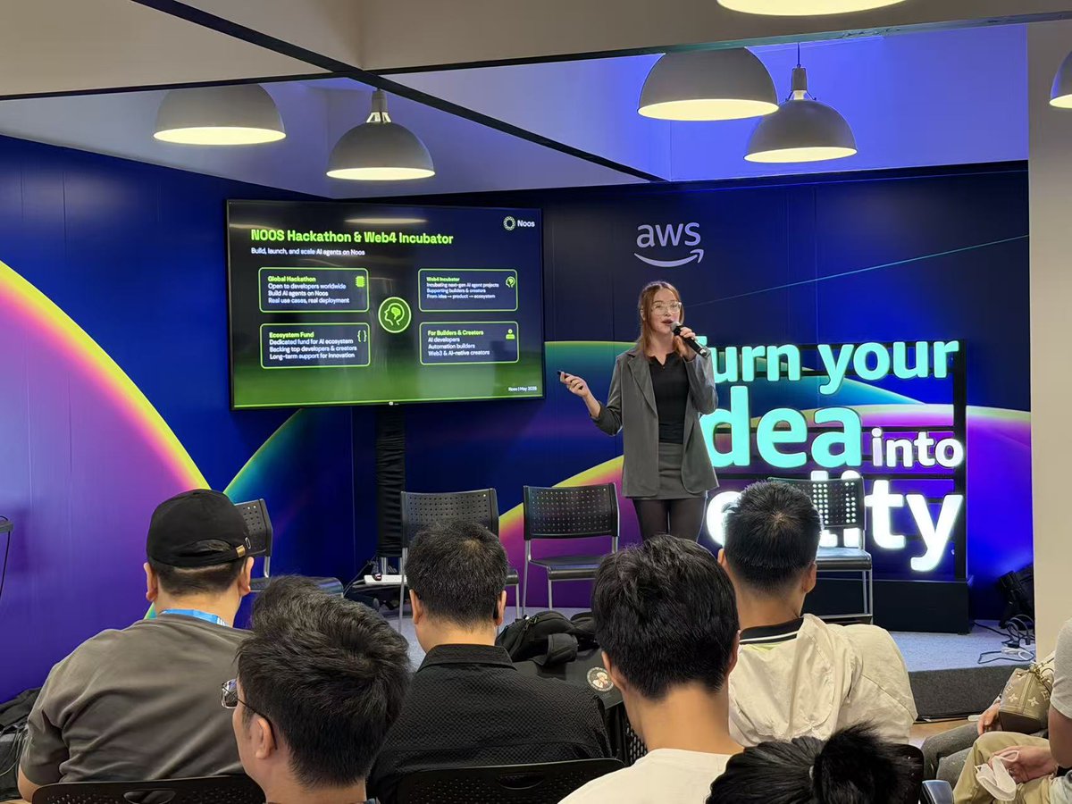 NoosProtocol's tweet photo. 🚀 Noos @ Hong Kong Web3 Week
4 days, 5 events on the frontlines of AI Agents

🤝 Engaging closely with multiple AI projects and developers

From technical exploration to real-world applications, from on-site discussions to tangible collaborations, continuously driving real-world adoption

🌐 Aligned with the direction of Web4.0
Noos is building a verifiable intelligent infrastructure for the future