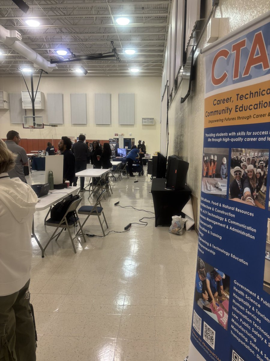 BrowardCTE's tweet photo. CTACE on the Move 🚀

Today, “My Next Move” connected Broward seniors with employers, colleges, and industry leaders to explore careers, internships, and post-secondary opportunities. 🎓💼

Choose CTE. Choose the best. Choose BCPS.

#CTACE #MyNextMove #ChooseBCPS https://t.co/RAsmPRENfi