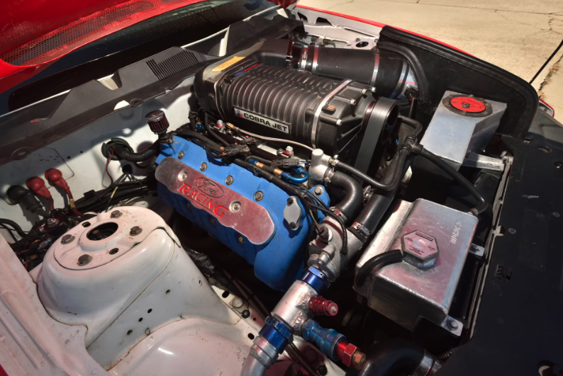 Mecum Auctions tweet media