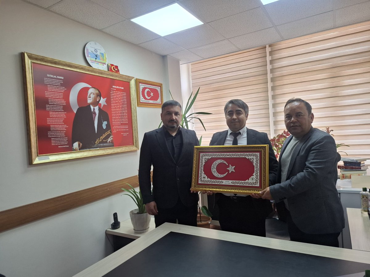EBS Aydın 1 tweet media