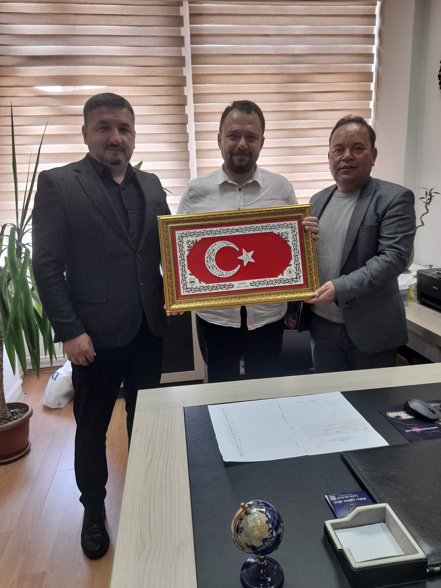 EBS Aydın 1 tweet media