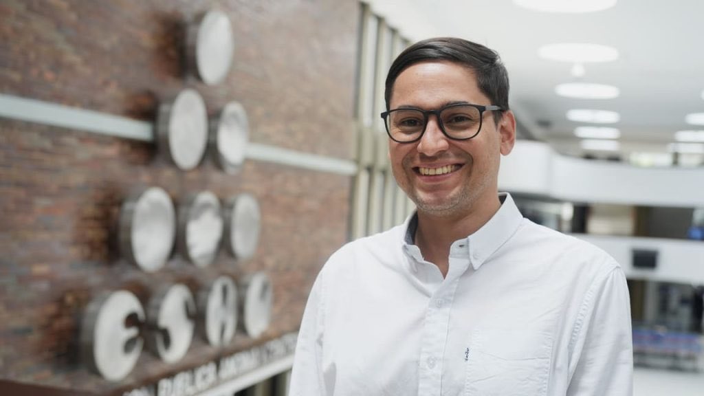 Alan David tweet media