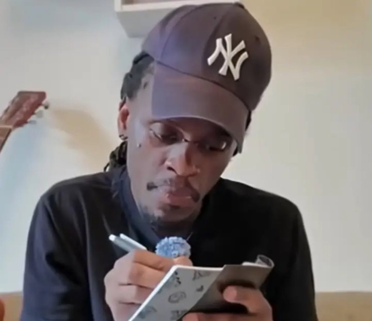 Mimi Hearts💞 tweet media