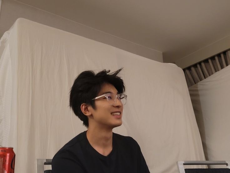 selfolssi ♤ tweet media