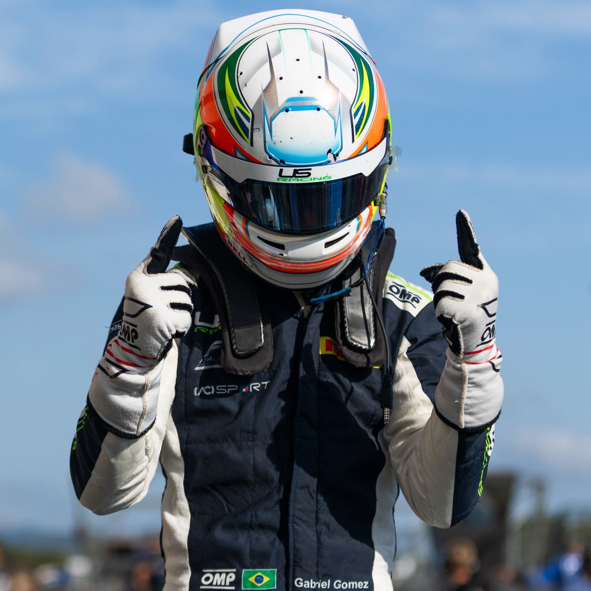 🇧🇷A trajetória de Gabriel no automobilismo:

2025: Campeão da F4 Winter Series 
2024: Vice-campeão europeu de Kart
2023: Vice-campeão europeu de Kart
2022: Campeão italiano de Kart
5x CAMPEÃO BRASILEIRO DE KART
2018: Campeão sul-americano de Kart
