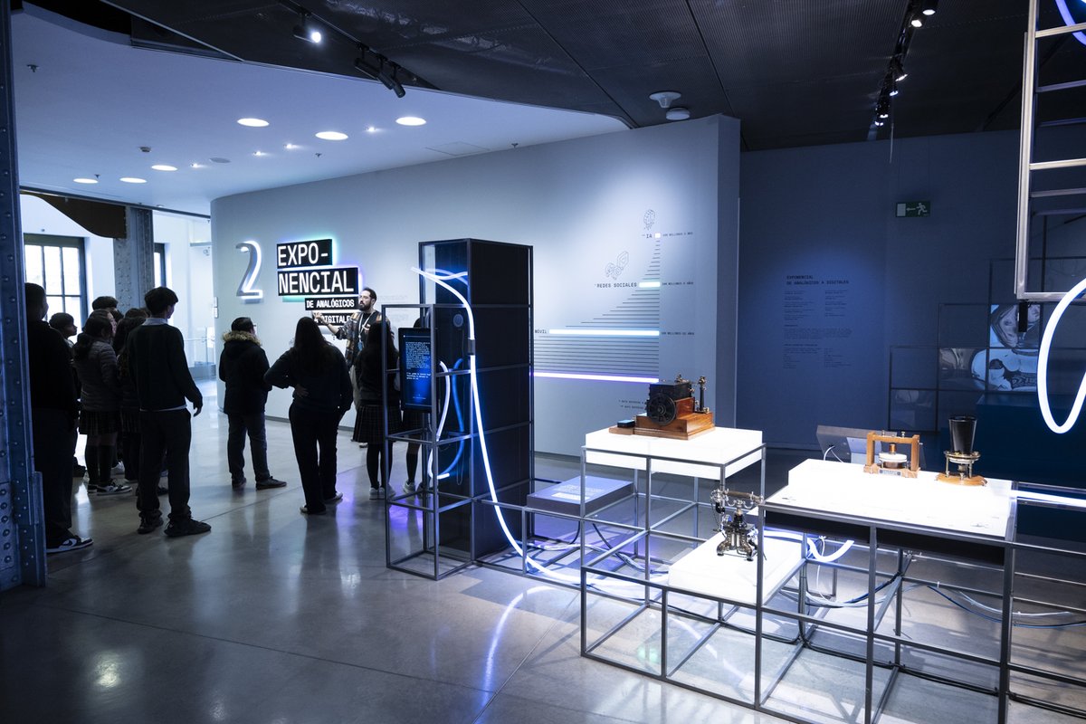 Espacio Fundación Telefónica tweet media