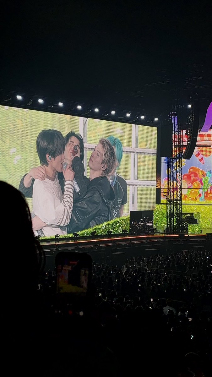 nankru_47's tweet photo. 幸せで泣ける

 #EIEN_OSAKA_0422 #JO1 https://t.co/P97kWmDPHg