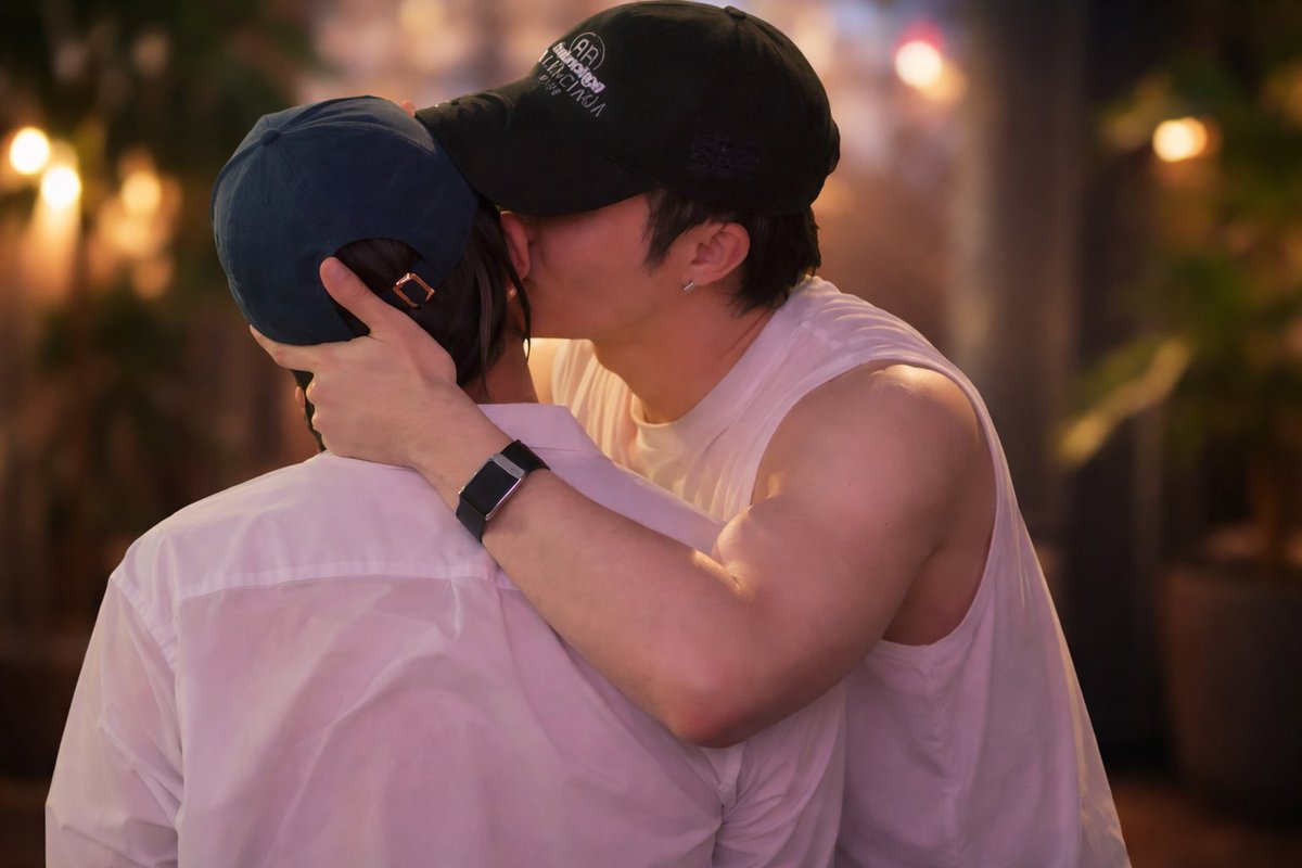 ChismeZNZN tweet media