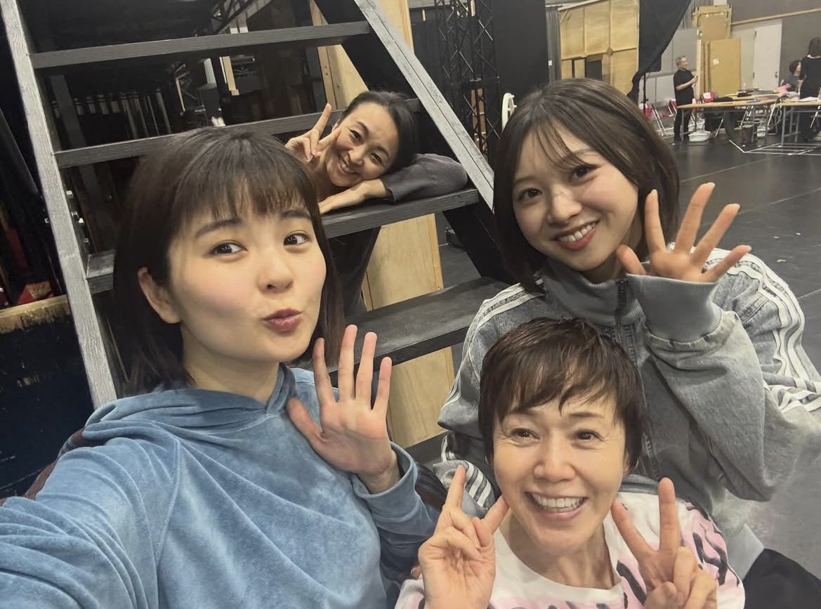 suzy_expressway's tweet image. しのぶさーーん！！！
親子写真ありがとうございます〜
娘2人のデュエット楽しみ😊
 #GYPSY