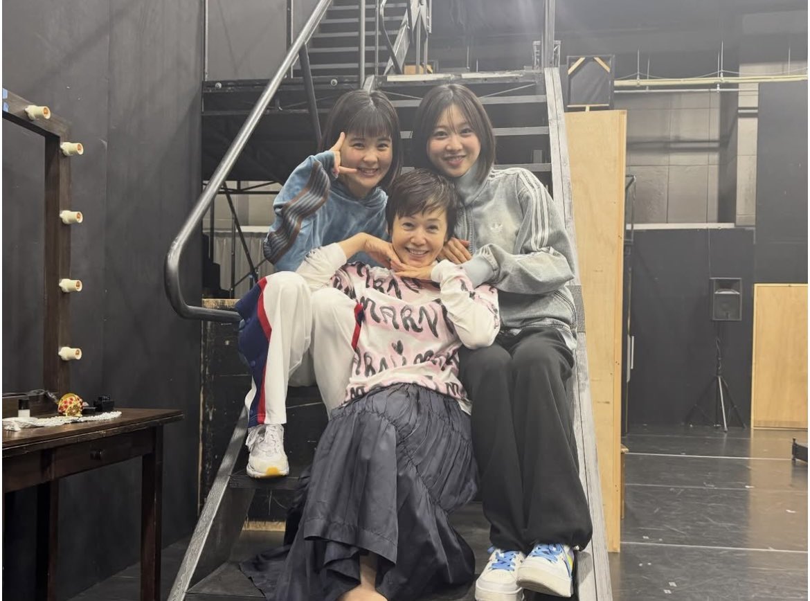 suzy_expressway's tweet image. しのぶさーーん！！！
親子写真ありがとうございます〜
娘2人のデュエット楽しみ😊
 #GYPSY