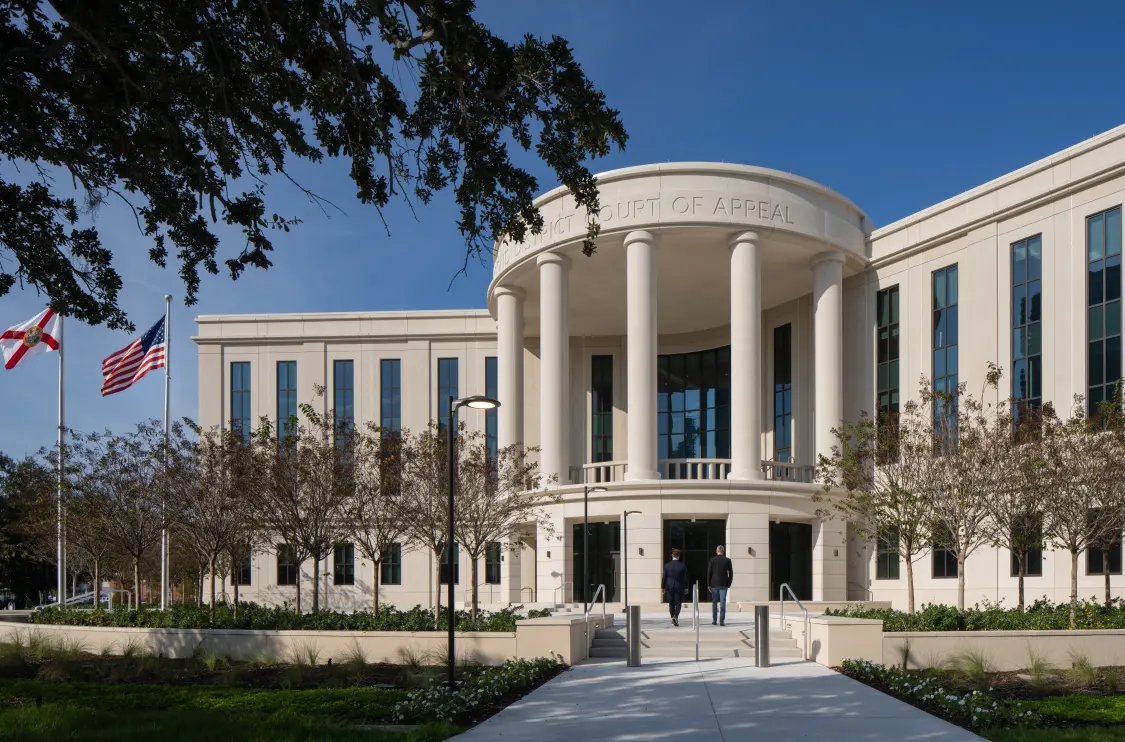Florida_Courts's tweet photo. As seen in the Full Court Press: The Second District Court of Appeal has officially opened the new Bernie McCabe Courthouse! 🏛️ ✨

Read more: https://t.co/RkFxiHBUDY https://t.co/TC6p7hqeWi