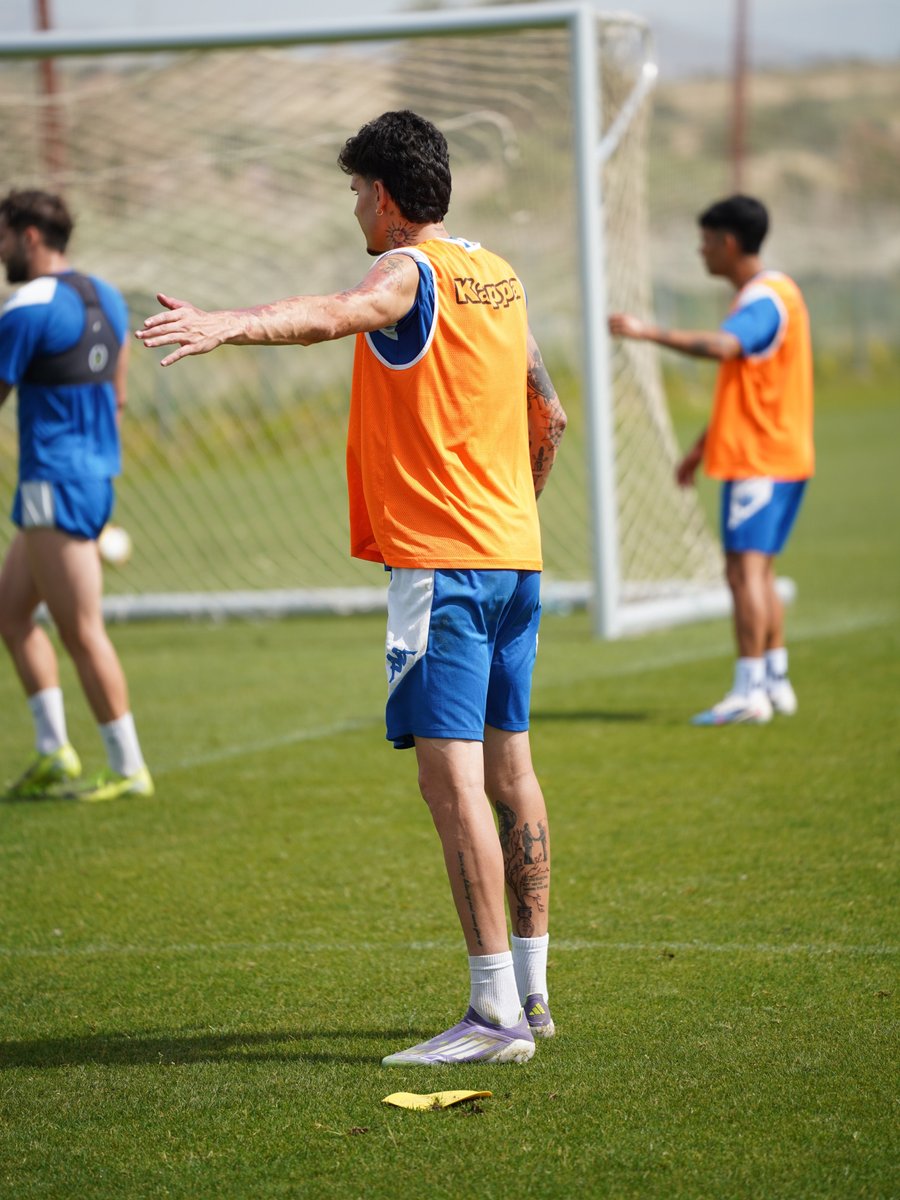 Hércules CF 💙🤍💯 tweet media