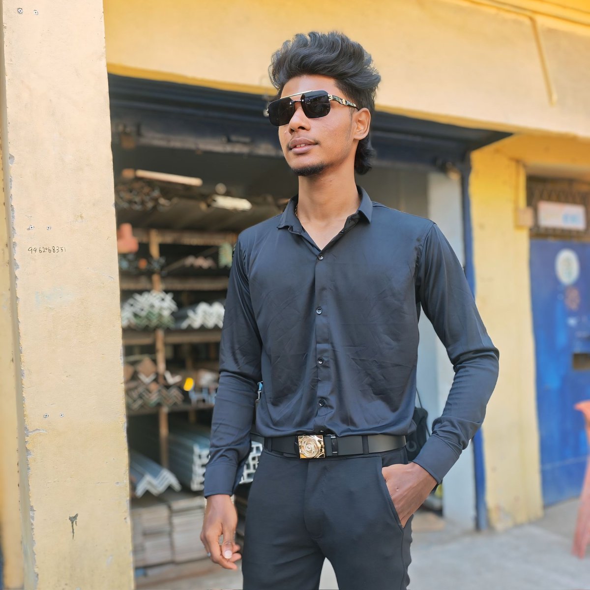 akashdhanush34's tweet image. Twitter-ku puthusu 😊
First post… formal look try panniruken 👔
Support pannunga, follow pannunga 🙌”
#Firstpost #FormalLook #Mensstyle #Chennai #vibes #style