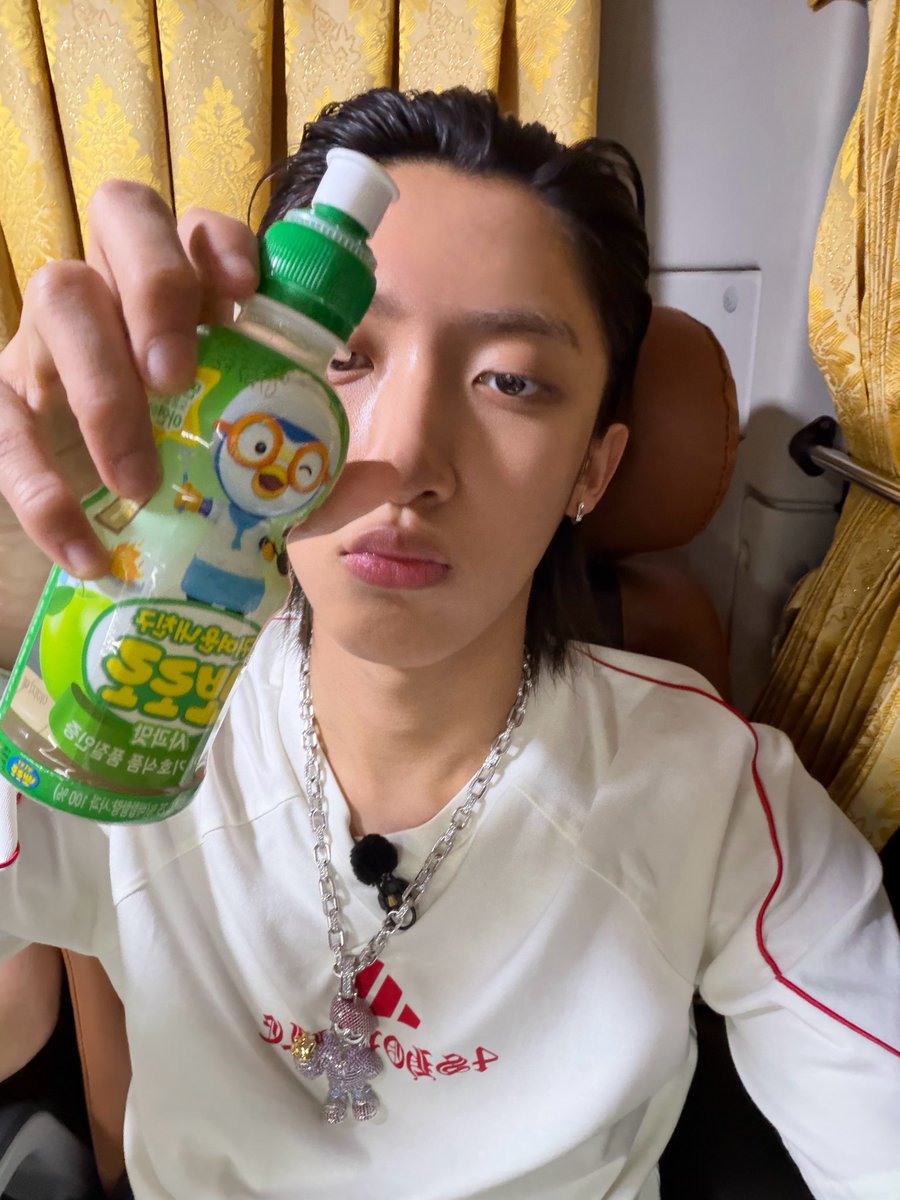 𝓔𝓵𝓵𝓮 ️️ ️️ ️️ ️️ tweet media