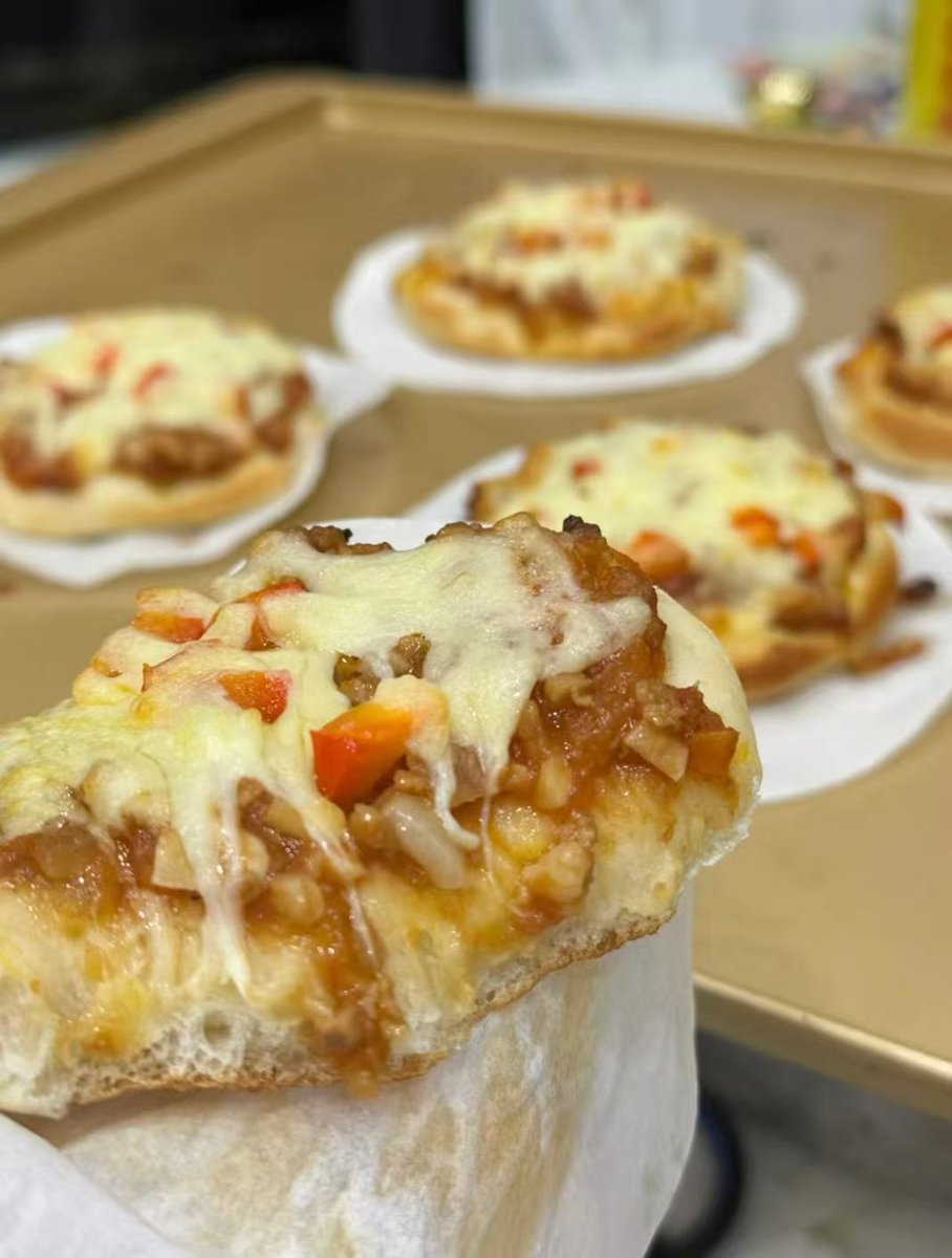 草莓冰淇林（互fo互👍） tweet media