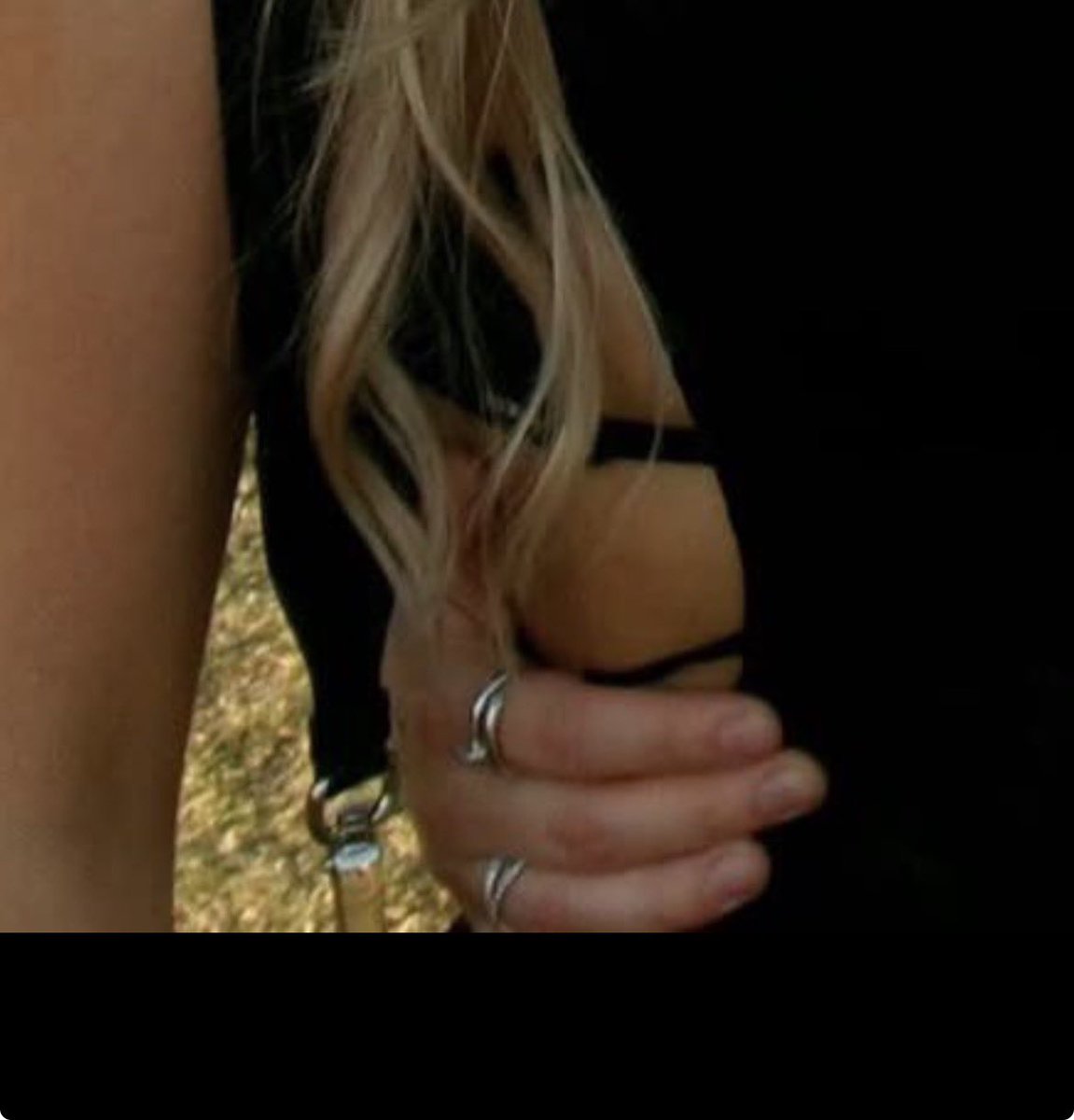 Gi 𝜗𝜚˚⋆ 🌊 tweet media