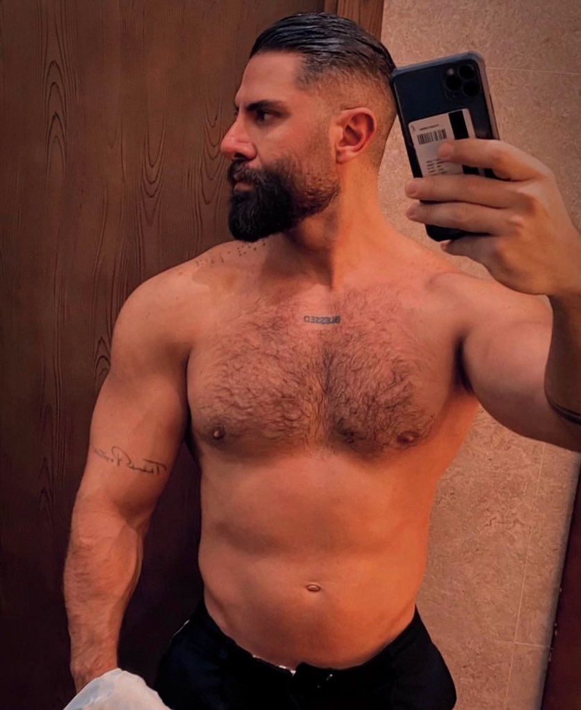 ArabMaleCeleb+ tweet media