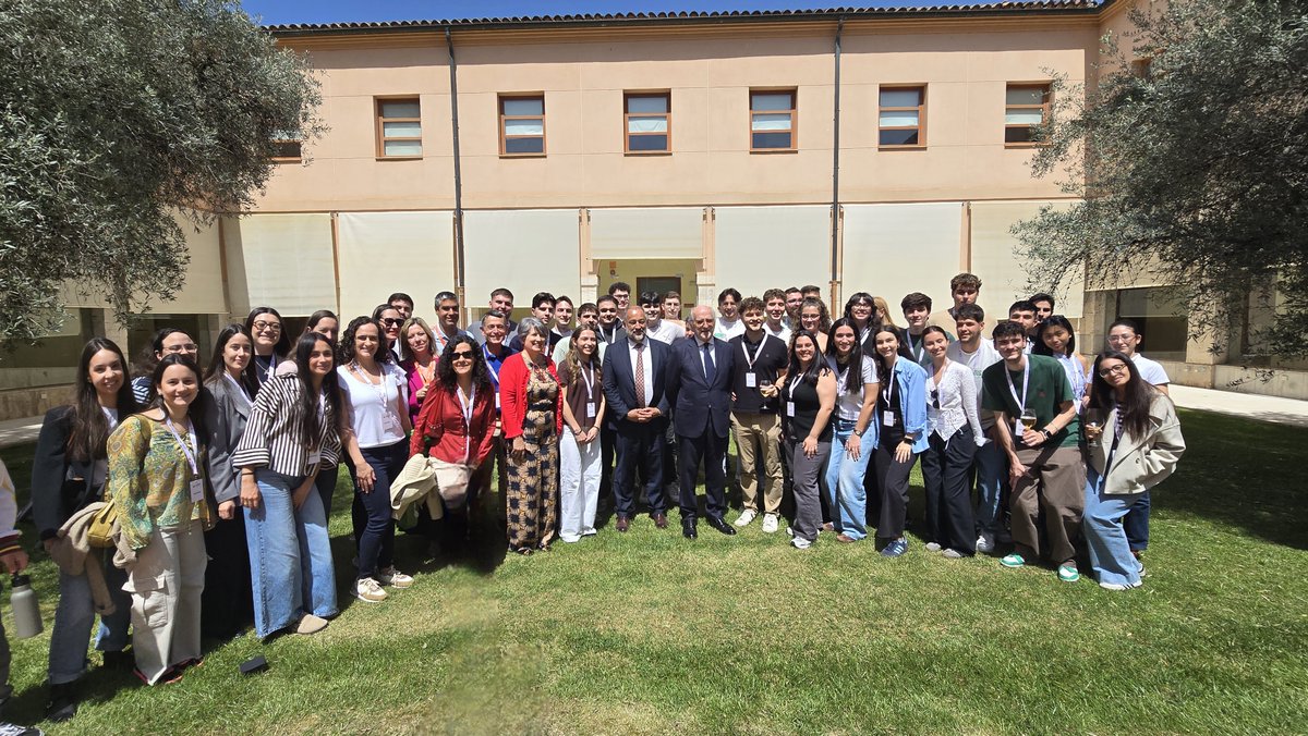 Universidad de Castilla-La Mancha tweet media