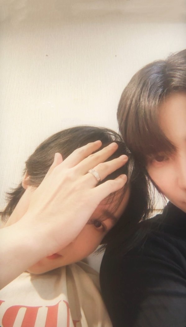 𝐀𝐖𝐒𝐓 🌻 tweet media