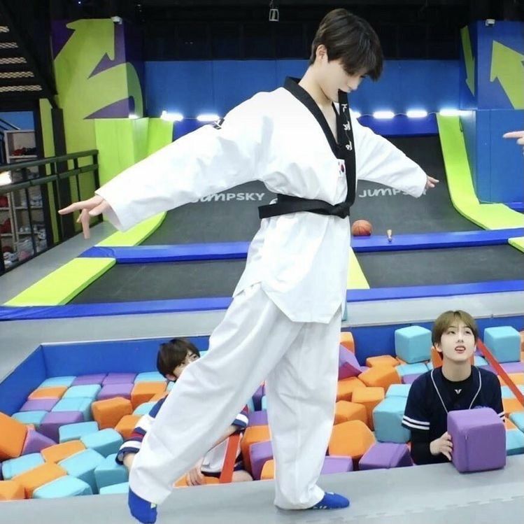 ottorange tweet media