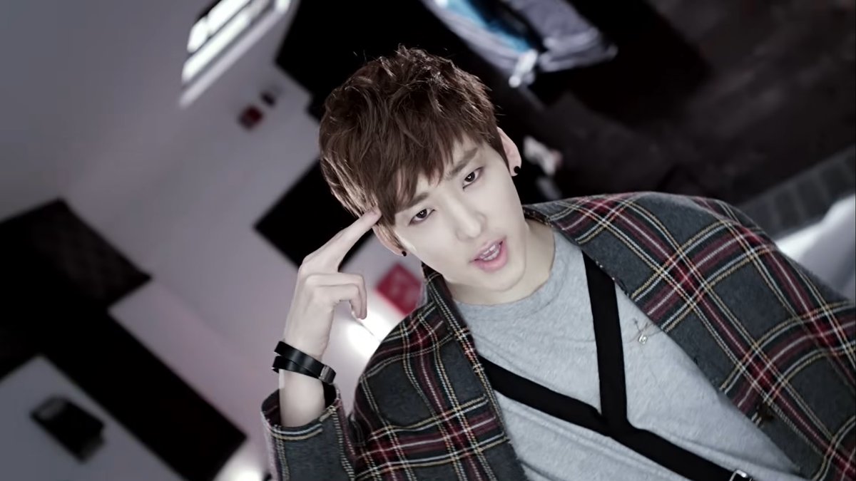 PopBase's tweet image. 14 years ago today, UKISS released ‘DORADORA.’