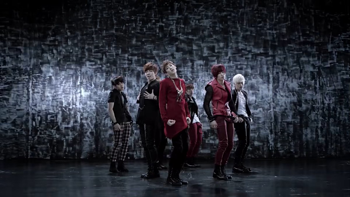 PopBase's tweet image. 14 years ago today, UKISS released ‘DORADORA.’