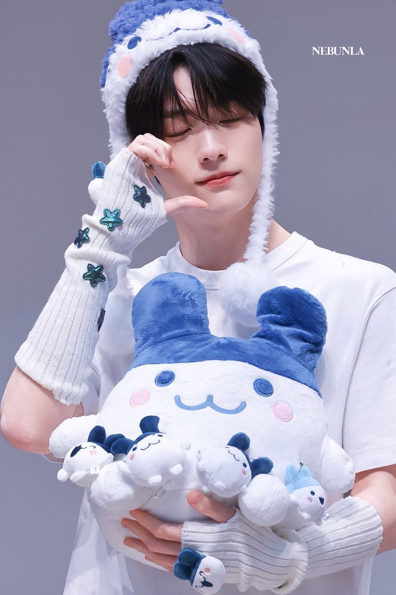손가락 예뻐