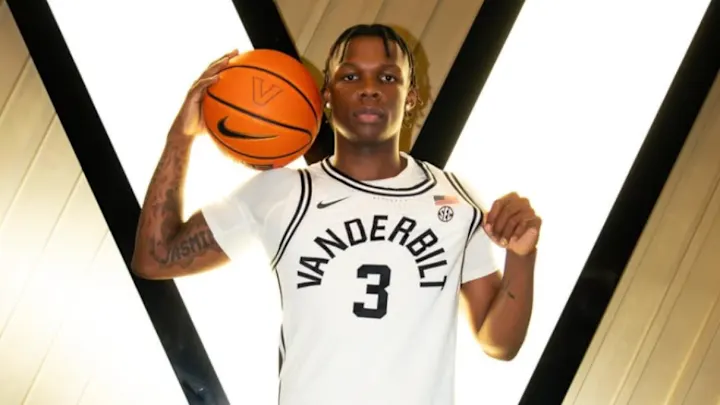 _JHokanson's tweet photo. BREAKING: Vanderbilt transfer guard George Kimble III is headed to Auburn.

Kimble sat out last season, but the year before he earned second-team All-ASUN honors at Eastern Kentucky after averaging 18 points, 3.2 assists and 2.6 steals per game.

Story: https://t.co/XxK22CXVsf https://t.co/RzQs0eY2SH