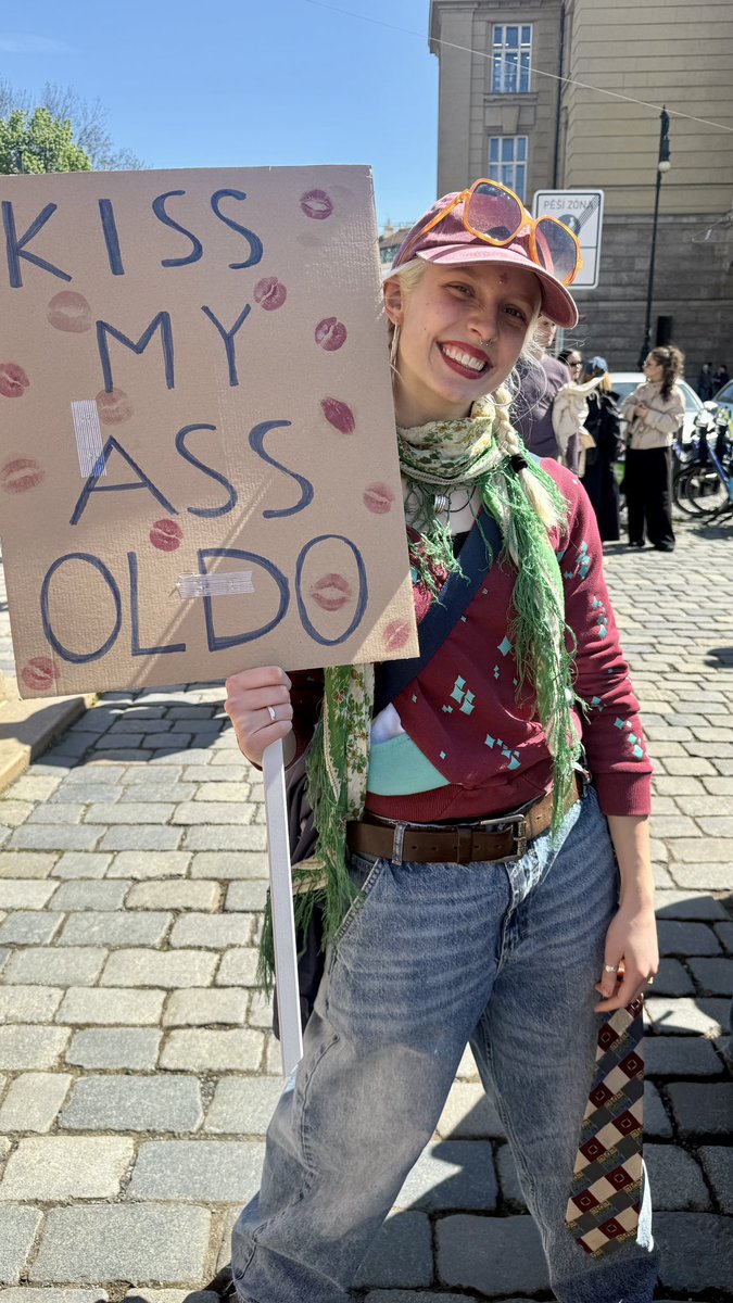 Nora Fridrichova tweet media