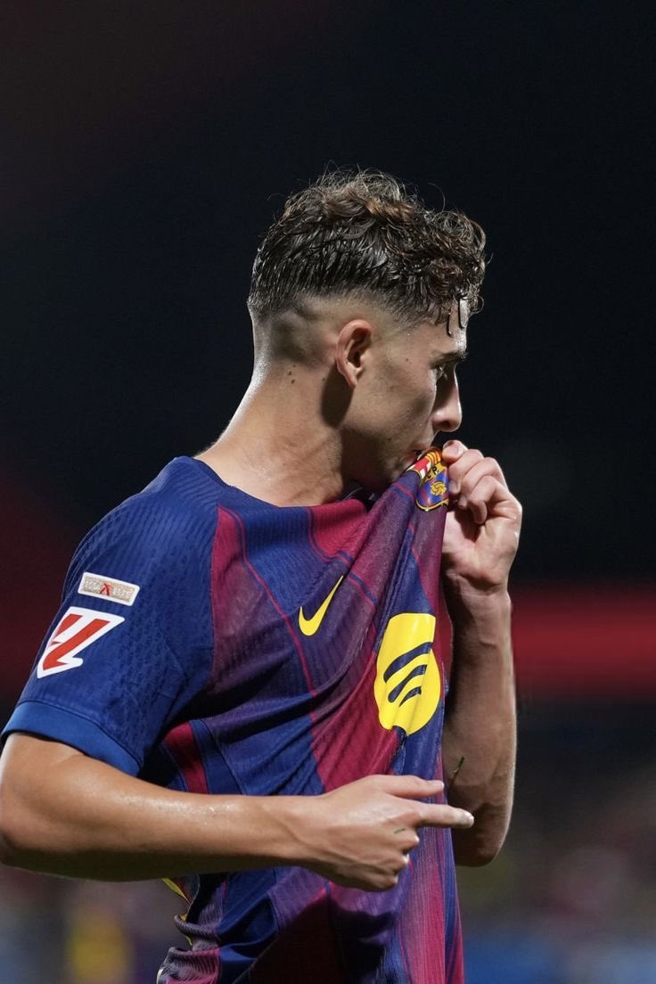 ‏𝐊𝐡𝐚𝐥𝐞𝐝 🥇 tweet media