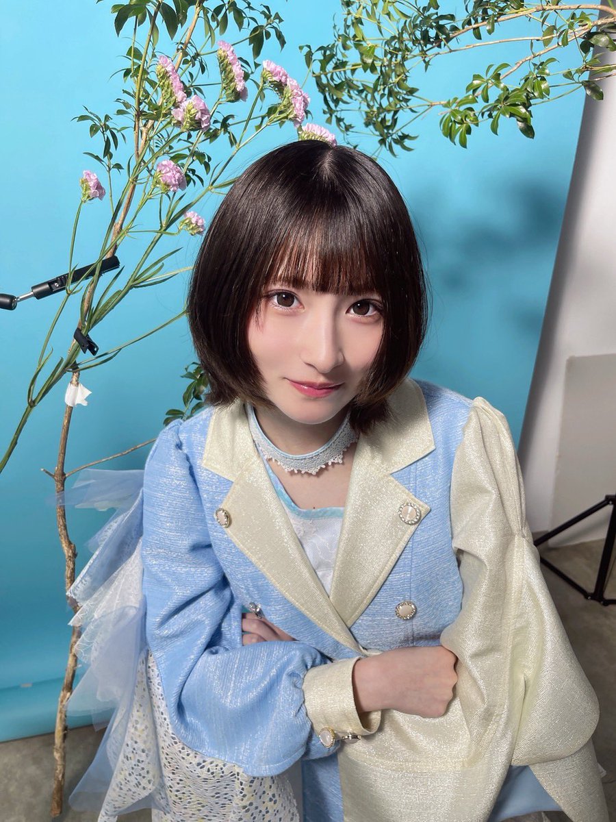 sui_hzme's tweet photo. 2026年5月10日(日)
デビューライブが開催されます！

　　Spotify O-WEST
OPEN 13:00 / START 13:45

今できる全部で届けます！
この一歩目を、皆さんと一緒に踏み出せたら嬉しいです。会場でお待ちしています！

◾︎チケット
https://t.co/DA7RR9x8hg https://t.co/i2hMhzo4H9