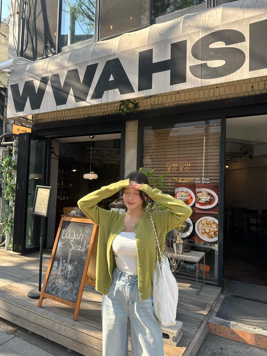 movie2955's tweet image. 볕 좋은 날 ☀️
#일상  #몸매 #ootd