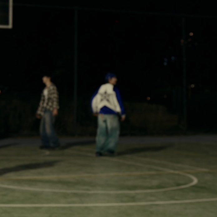 すじコ tweet media